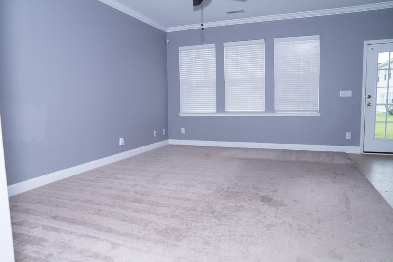 307 Evesham Ave, Moncks Corner, SC 29461