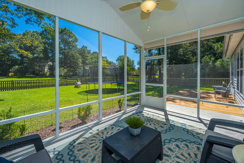 108 Tanglewood Cir, Goose Creek, SC 29445