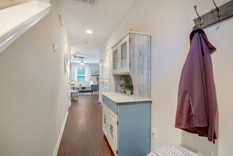 513 Truman Dr, Goose Creek, SC 29445