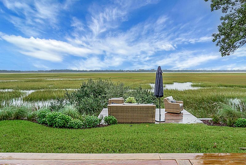 37 Eton Rd, Charleston, SC 29407