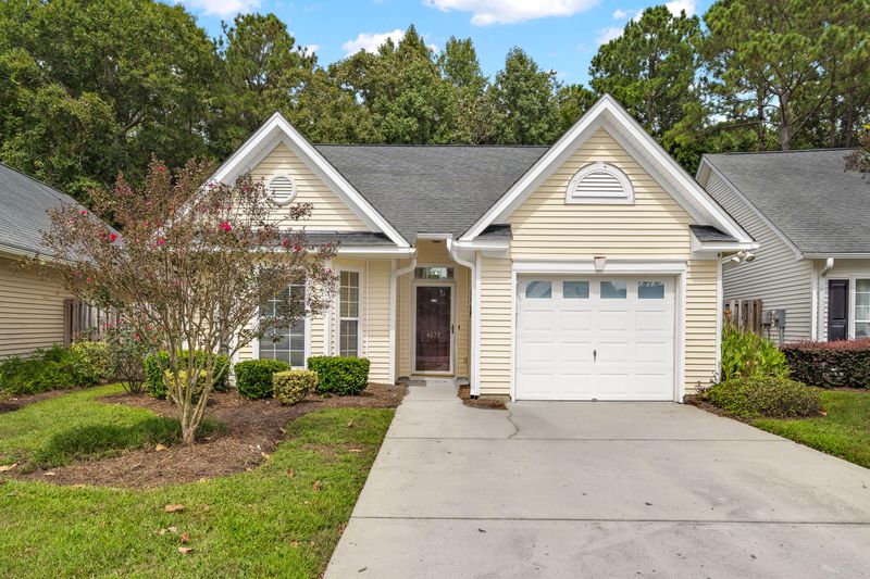 4877 Carnoustie Ct, Summerville, SC 29485