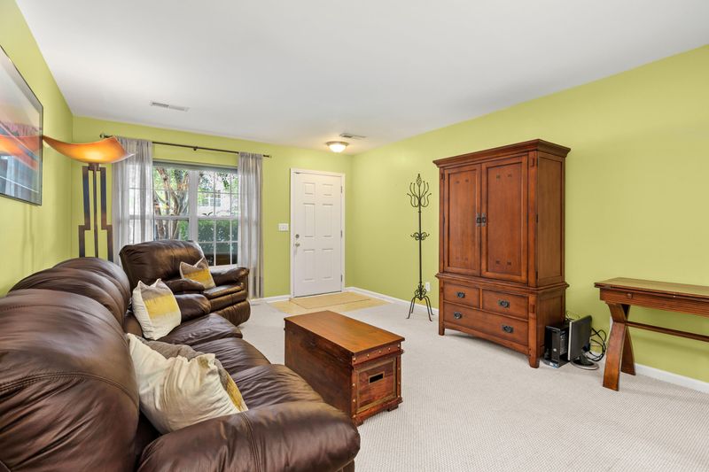 221 Darcy Ave, Goose Creek, SC 29445