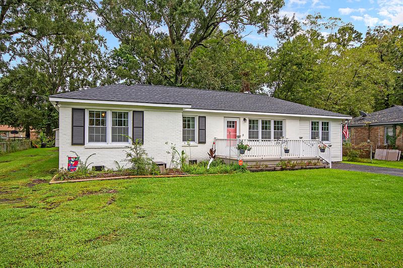 224 Blossom St, Goose Creek, SC 29445
