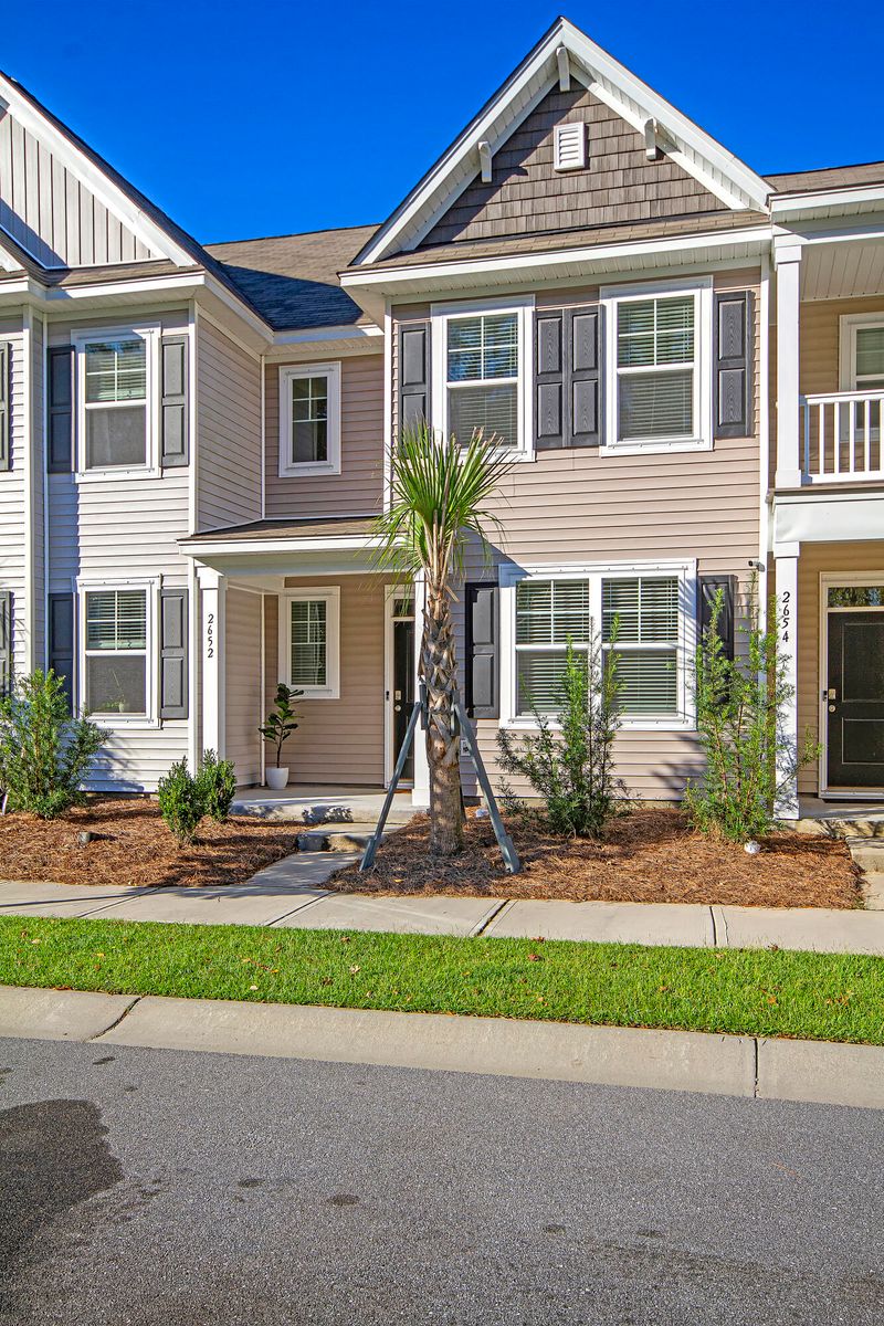 2652 Alamanda Dr, Johns Island, SC 29455