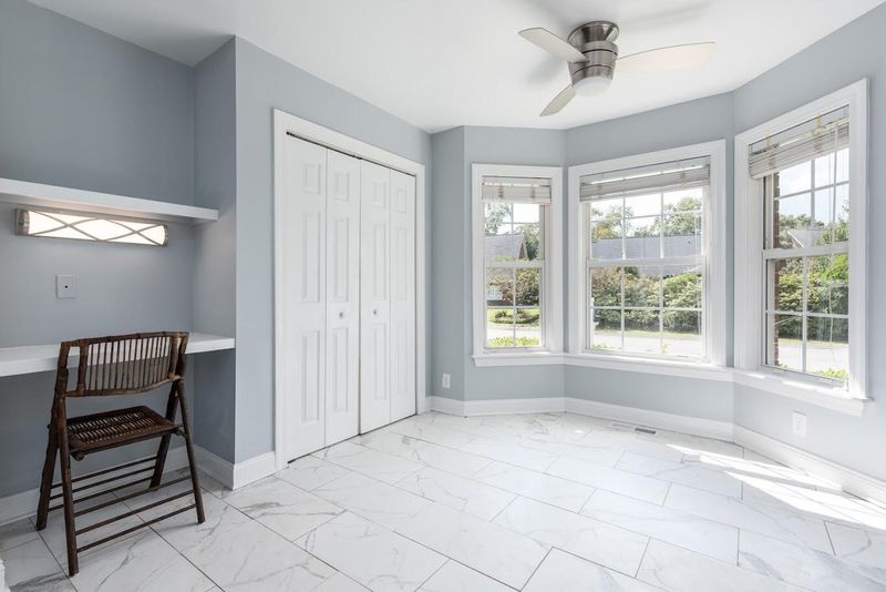 1445 Waterside Ct, Mount Pleasant, SC 29464
