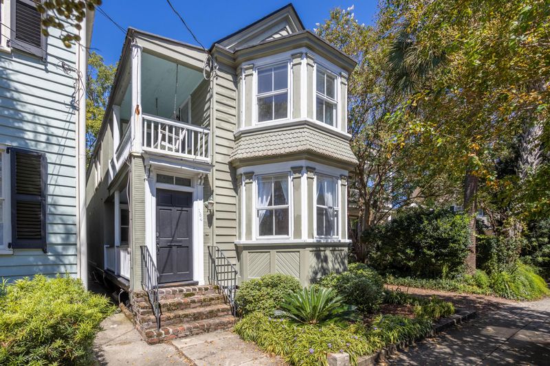 184 Wentworth St, Charleston, SC 29401