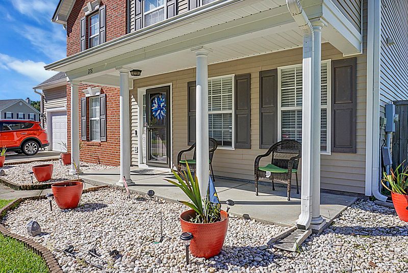276 Dunning Rd, Summerville, SC 29486