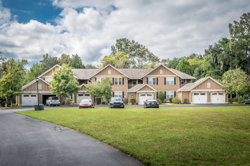 8317 Childs Cove Cir, North Charleston, SC 29418
