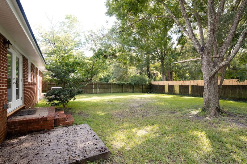 2027 Taylorcraft Dr, Charleston, SC 29407