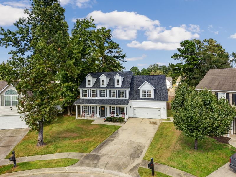 206 Old Market Ct, Moncks Corner, SC 29461