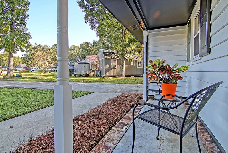 413 Carolina Cir, Ladson, SC 29456