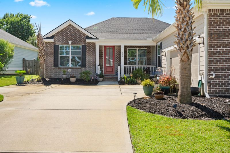 115 Riviera Dr, Summerville, SC 29483