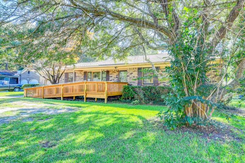 205 Driver Ave, Summerville, SC 29483