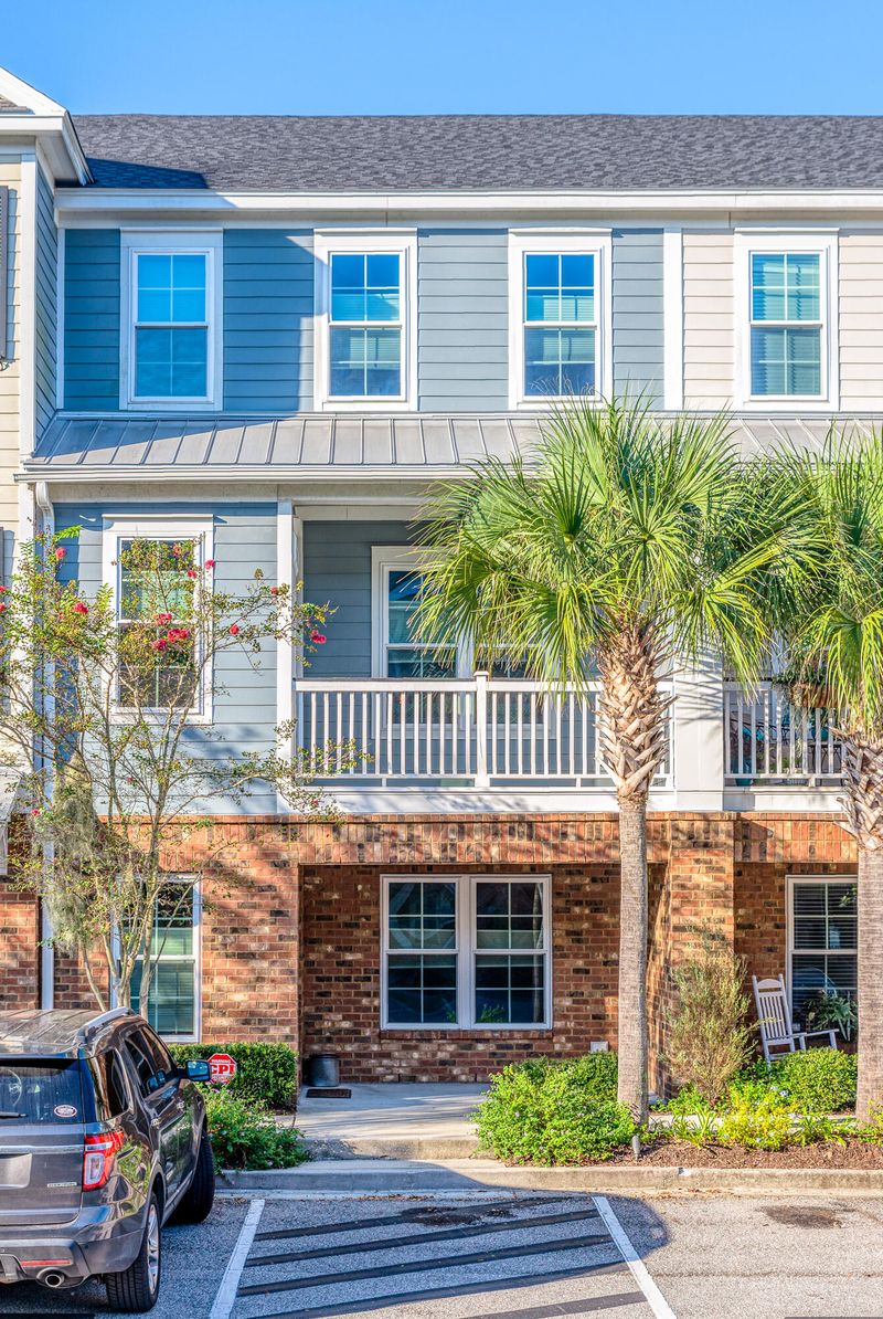 656 Coleman Blvd #102, Mount Pleasant, SC 29464