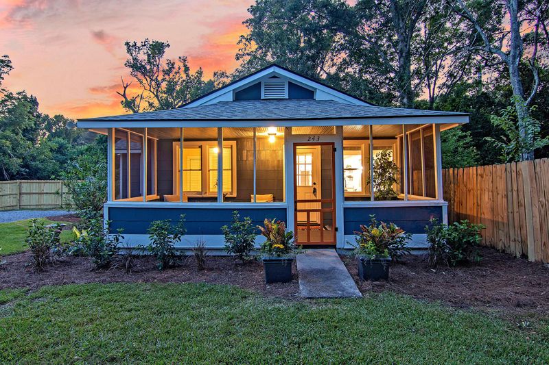 243 Woodland Shores Rd, Charleston, SC 29412