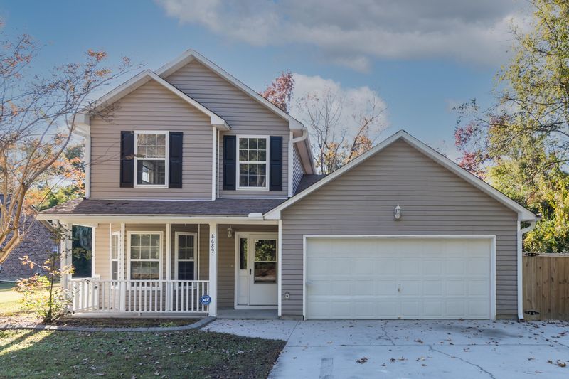 8689 Deerwood Dr, North Charleston, SC 29406