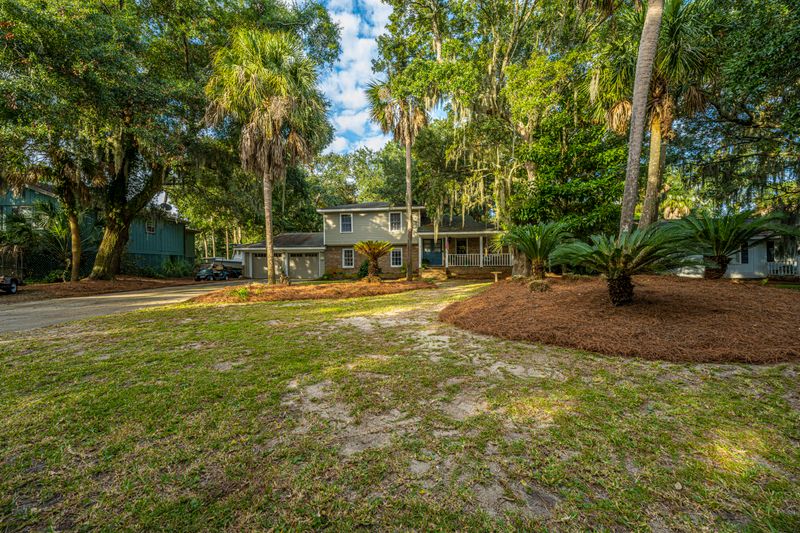 29 41st Ave, Isle Of Palms, SC 29451