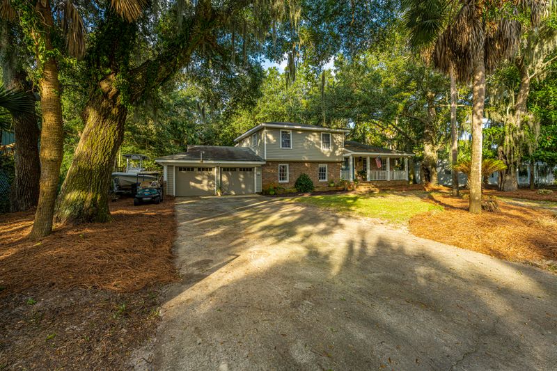 29 41st Ave, Isle Of Palms, SC 29451