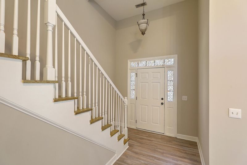 116 Scottswood Dr, North Charleston, SC 29418