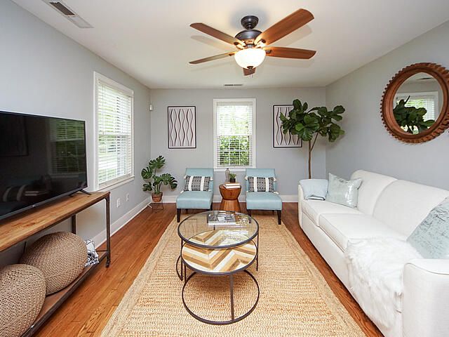 21 Nicholson St, Charleston, SC 29407
