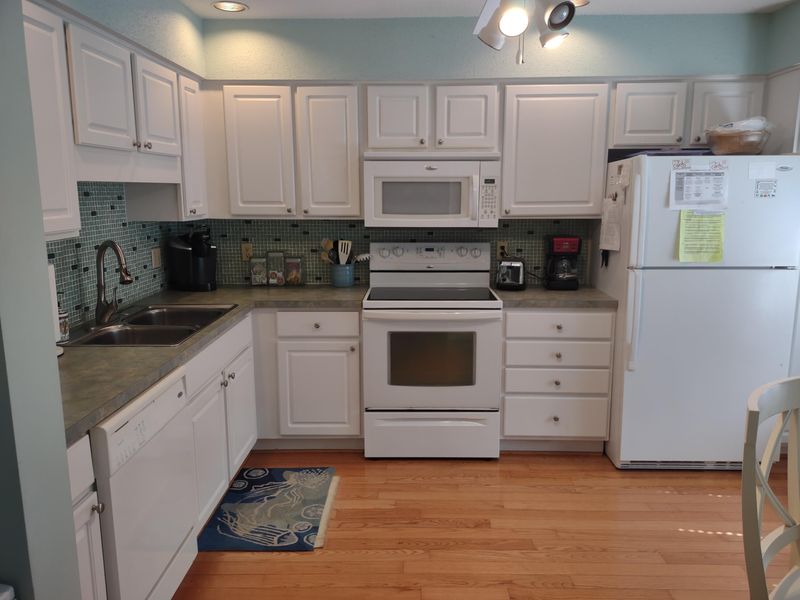 1146 Summerwind Ln, Seabrook Island, SC 29455