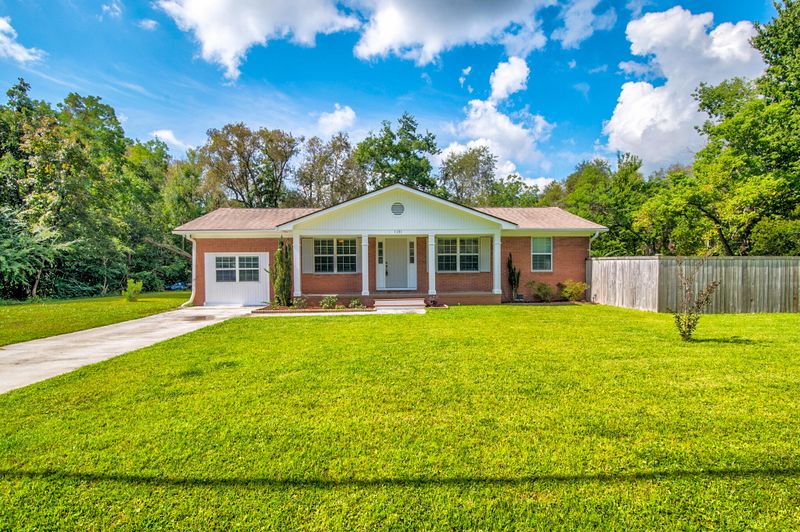 1131 Oceanview Rd, Charleston, SC 29412