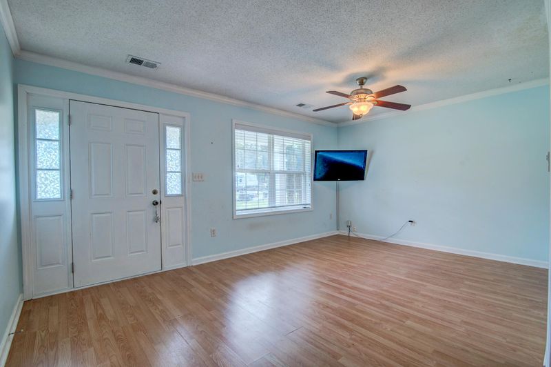 1131 Oceanview Rd, Charleston, SC 29412