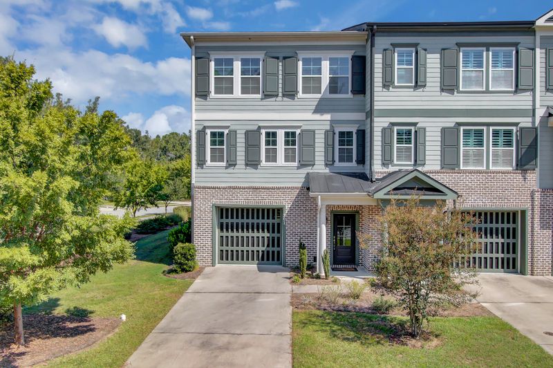 301 Etiwan Pointe Dr, Mount Pleasant, SC 29464
