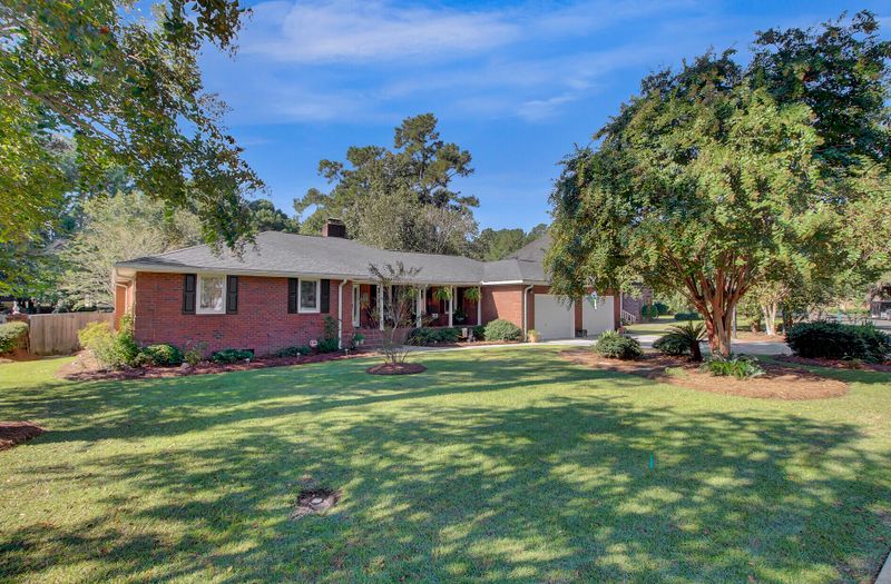8677 Laurel Grove Ln, North Charleston, SC 29420