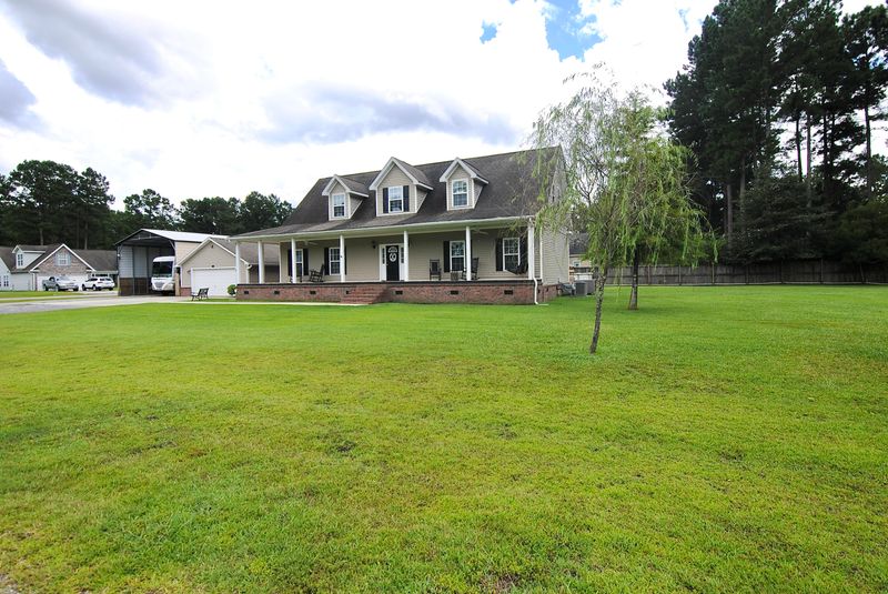 205 Shelby Shea Ln, Moncks Corner, SC 29461