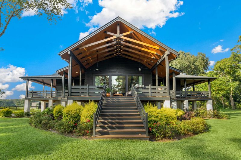 3533 Legareville Rd, Johns Island, SC 29455