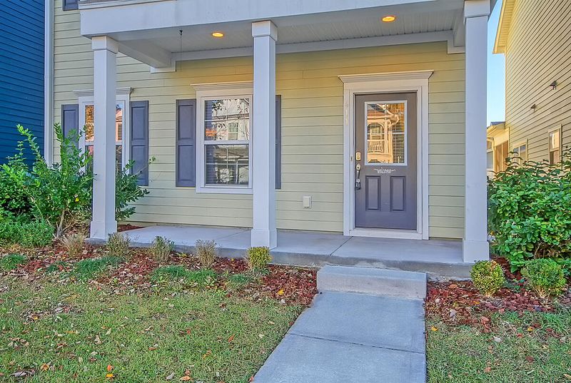 411 Forsythia Ave, Summerville, SC 29483