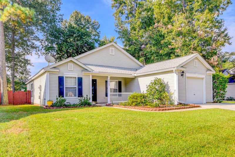 2423 Stingray Blvd, North Charleston, SC 29406
