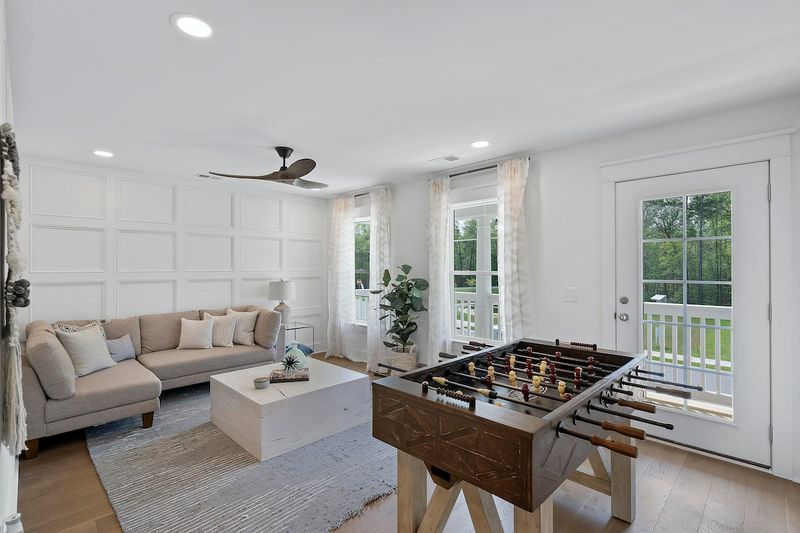 106 Windward Dr, Summerville, SC 29485