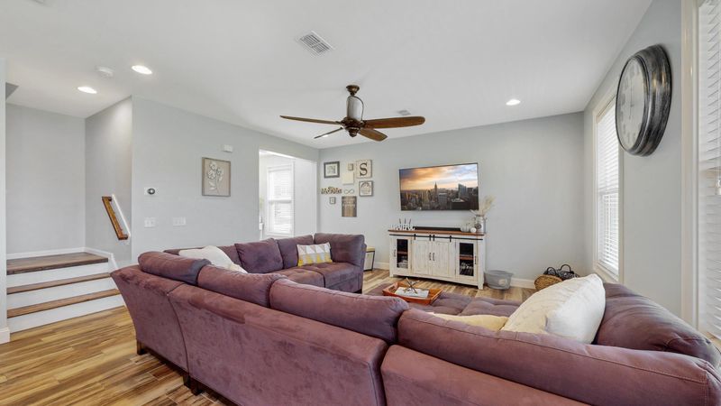 319 Beachgrass Ln, Summerville, SC 29486