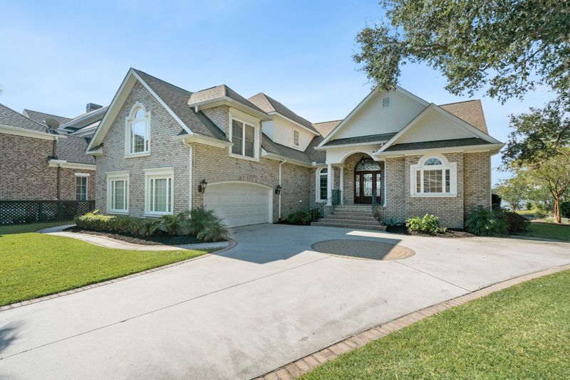 1371 Deep Water Dr, Mount Pleasant, SC 29464