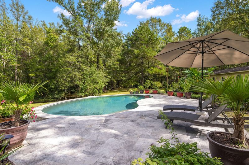 5942 Kelsey's Mill Rd, Ravenel, SC 29470