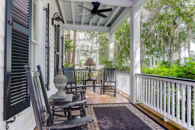 69 Saturday Rd, Mount Pleasant, SC 29464