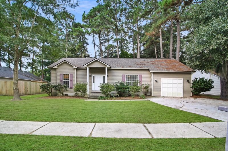 1969 High Meadow St, Johns Island, SC 29455