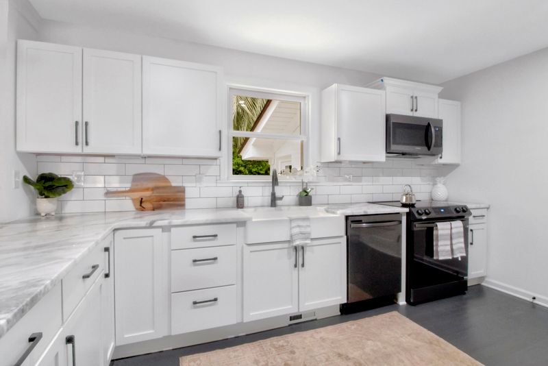 4939 Ashby Ave, North Charleston, SC 29405