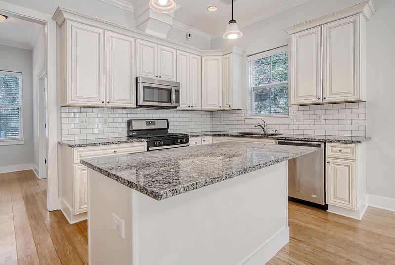 4336 Oakwood Ave, North Charleston, SC 29405