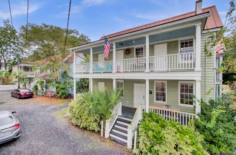 18 Duncan St #A, Charleston, SC 29403