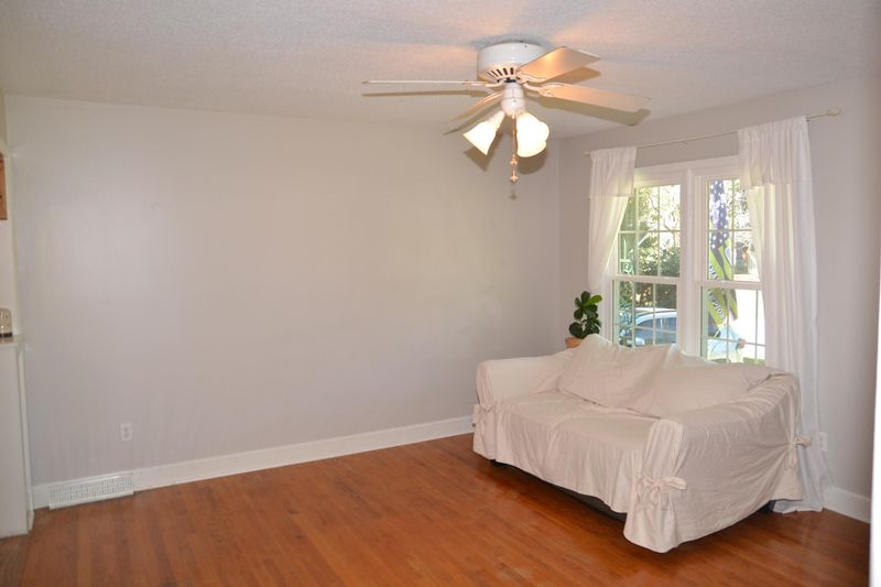 3363 Stoneybrook Rd, North Charleston, SC 29420