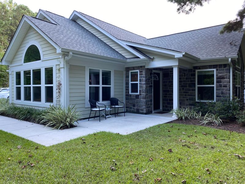 8800 Dorchester Rd #4102, North Charleston, SC 29420