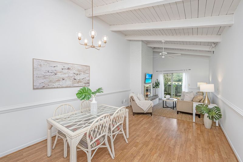 307 Ventura Pl, Mount Pleasant, SC 29464