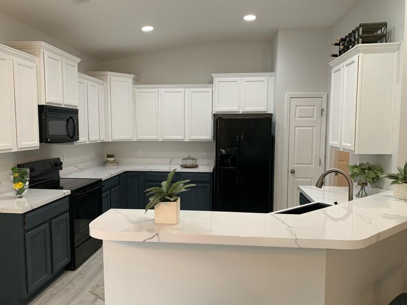 2585 Spivey Ct, North Charleston, SC 29406