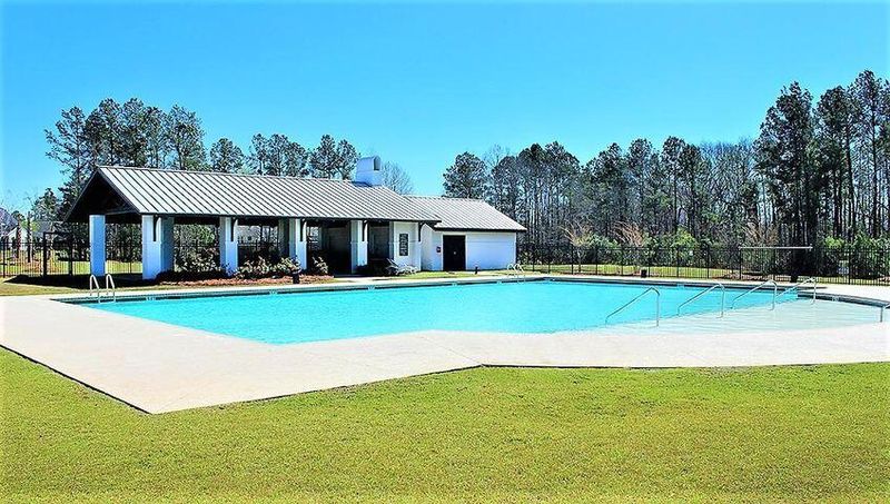 326 Knawl Rd, Moncks Corner, SC 29461