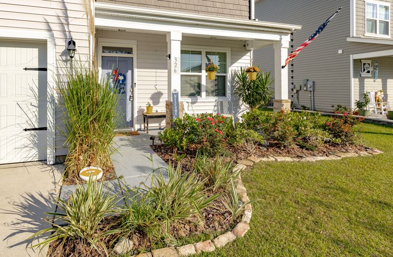 326 Knawl Rd, Moncks Corner, SC 29461