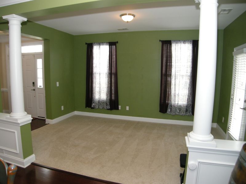 125 Berwick Dr, Summerville, SC 29483
