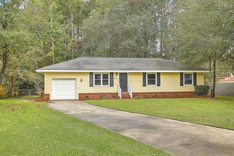 115 Inverness Ct, Summerville, SC 29486